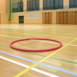 Обруч пластиковый 75 см яркие расцветки